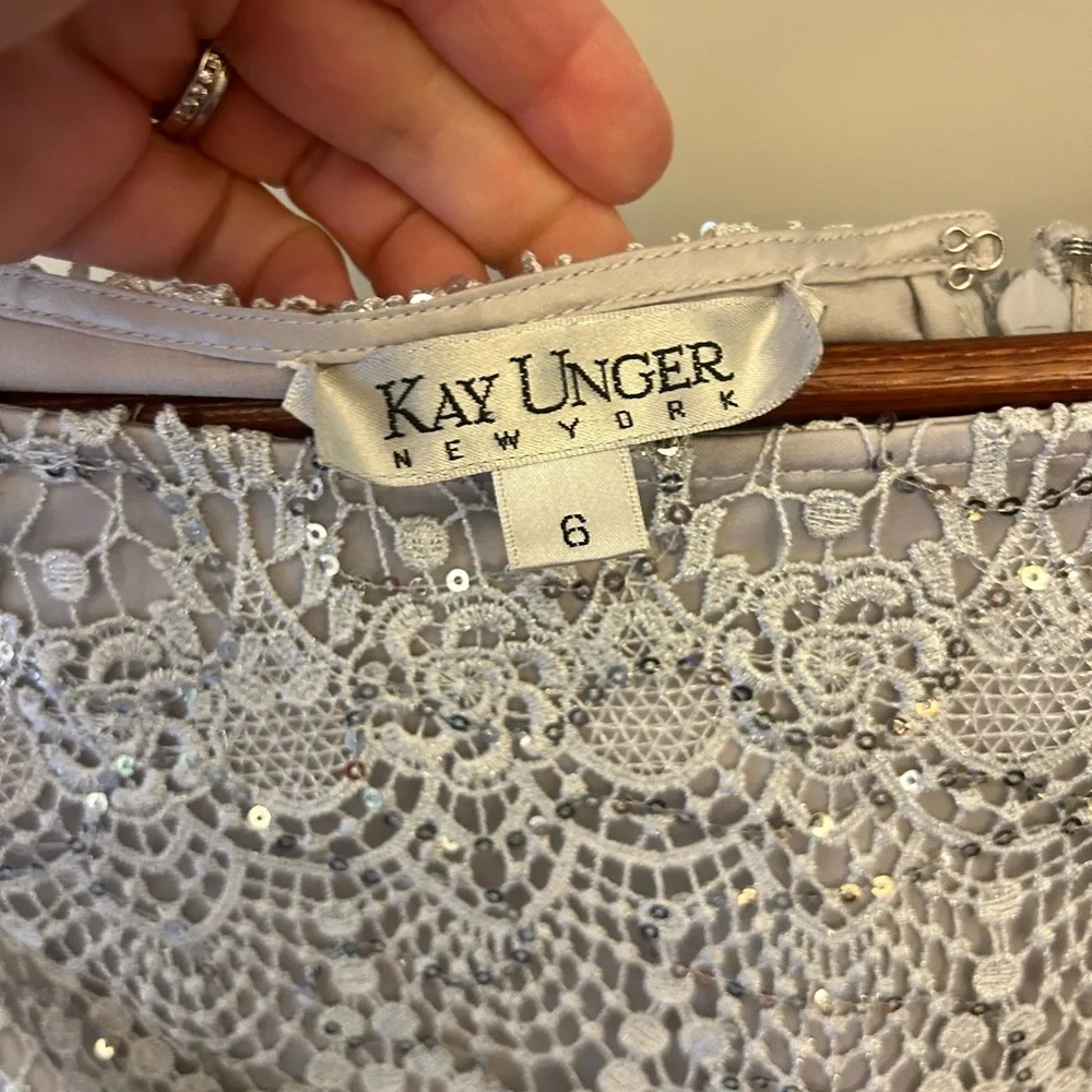 Kay Unger Gray Silver Metallic Sequin Lace Party Dress Off the Shoulder - Picture 4 of 4